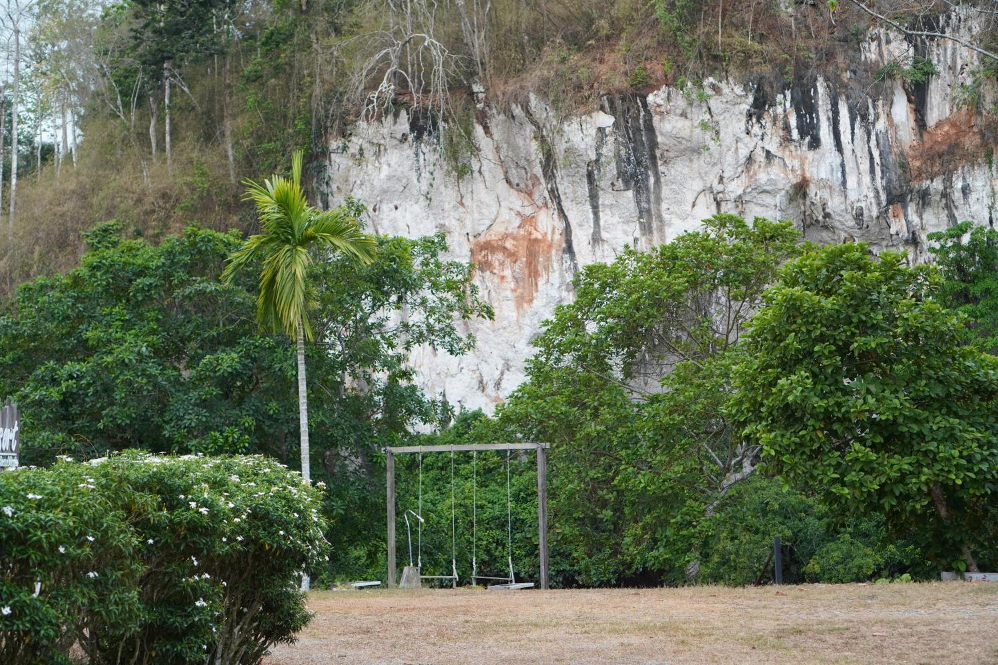 Chiewlan Camp And Resort Ban Pha Saeng Lang Luaran gambar
